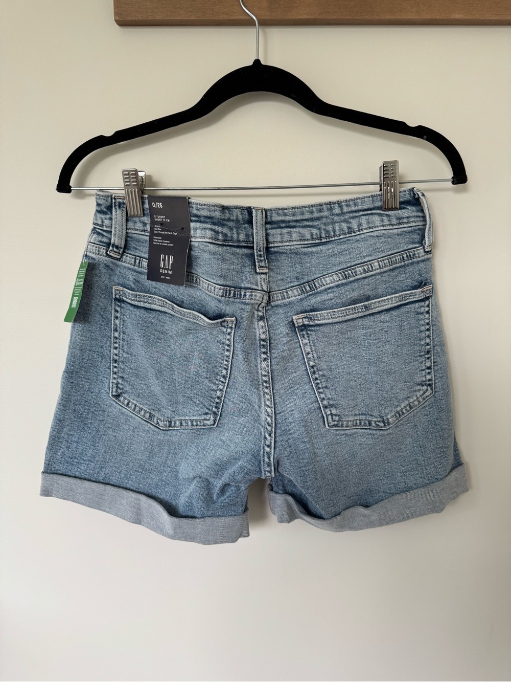 GAP Women's Light Wash Rolled-Hem Distressed Denim Shorts - Picture 4 of 11